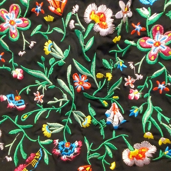 Blouse - Picture 1 of 4